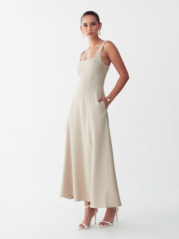Willa - Vestido 'Minns' en beige