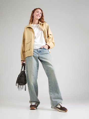 Maglietta 'ALWAYS LOOKING' di BILLABONG in bianco