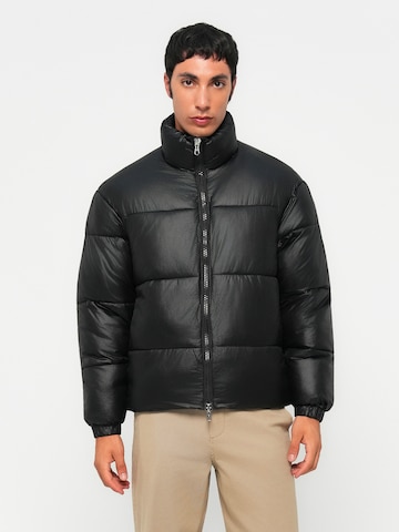 JACK & JONES Vinterjakke i sort: forside