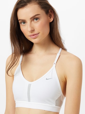 Bustier Soutien-gorge de sport 'Indy' NIKE en blanc : devant