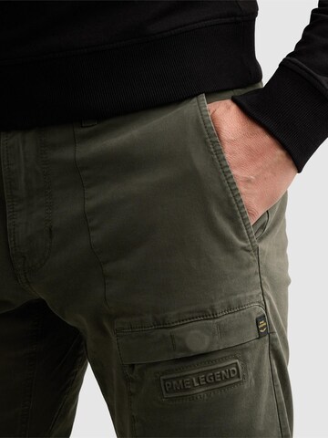regular Pantaloni 'Yetliner hybrid relaxed fit worker pants' di PME Legend in verde