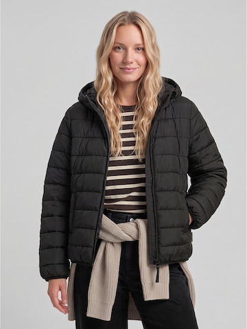 TOM TAILOR DENIM Overgangsjakke i sort: forside