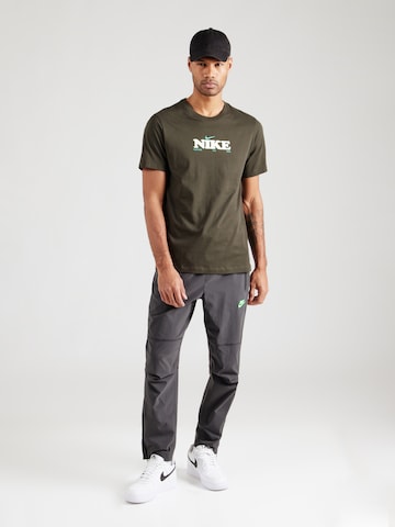 Nike Sportswear Shirt in Groen