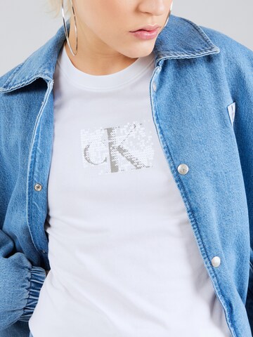 T-shirt Calvin Klein Jeans en blanc