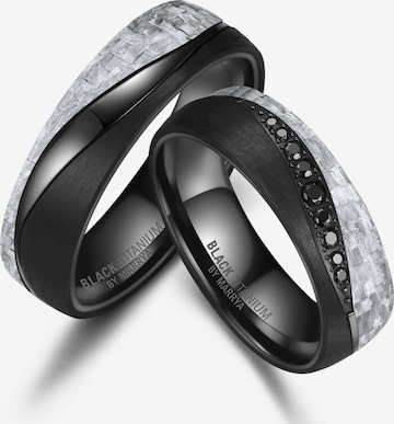 MARRYA Ring 'MARRYA Ehering BT-13 aus Black Titanium – „BLACK & WHITE“ Kollektion' in Zwart: voorkant