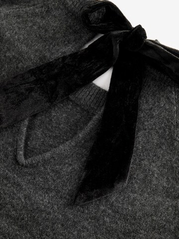 Next Sweter w kolorze szary