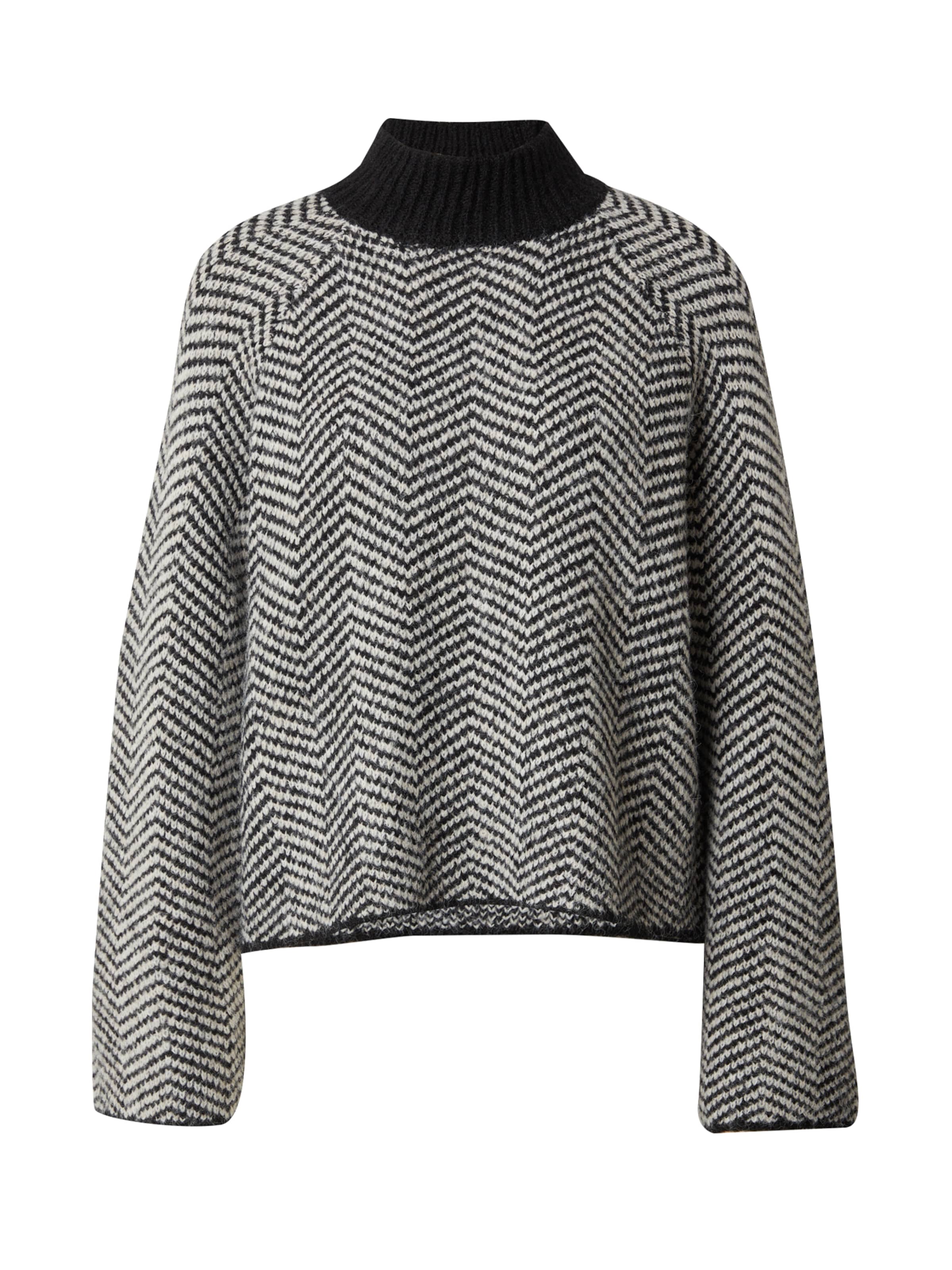 VERO MODA Sweater 'VMNaomi' in Black: front