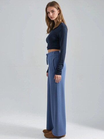 Hiccup Wide leg Trousers in Blue