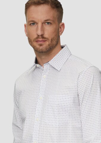 Coupe slim Chemise s.Oliver en blanc