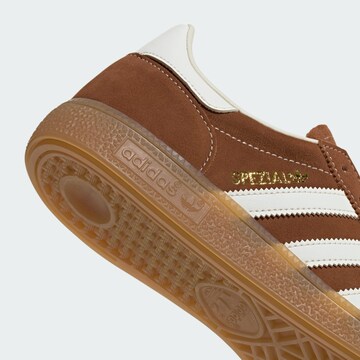 Sneaker bassa 'Handball Spezial' di ADIDAS ORIGINALS in marrone
