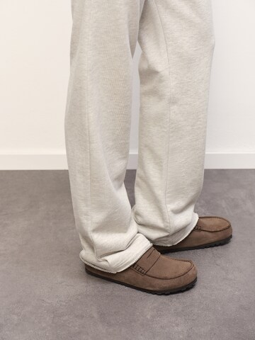 RÆRE by Lorena Rae Regular Hose 'Yolanda' in Grau