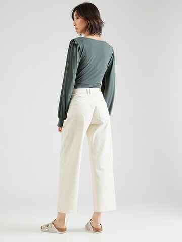 Wide leg Jeans 'HANNA' de la Fransa pe alb