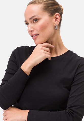zero Shirt aus Bio Baumwolle in Schwarz