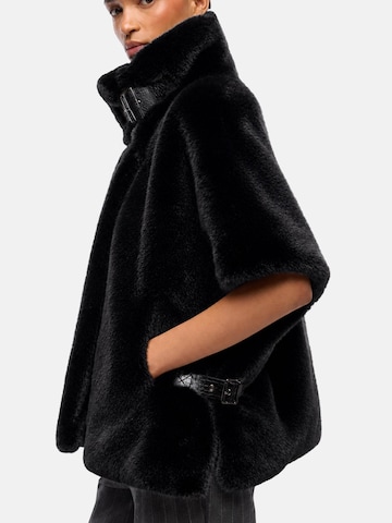 Giacca invernale di PINKO in nero