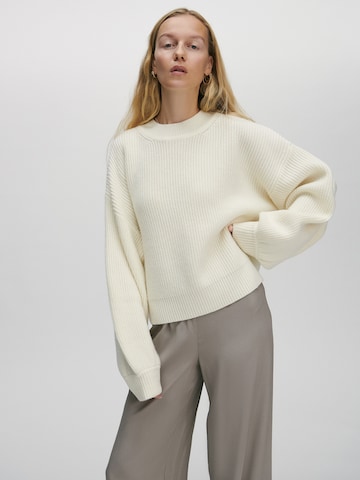 ABOUT YOU x Marie von Behrens Sweater 'Ida' in White: front