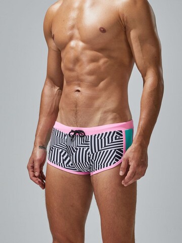 SEOBEAN Badehose‌‌‌‌‌‌‌‌ in Schwarz