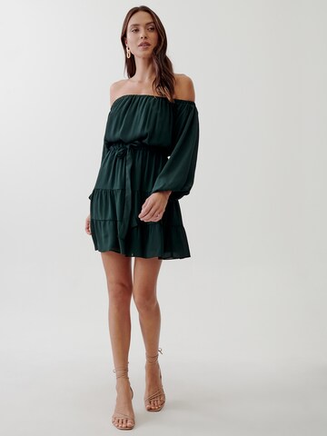 Rochie 'LILA' de la Tussah pe verde