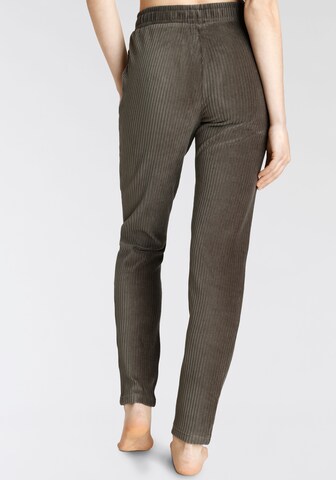 VIVANCE Slim fit Trousers in Green