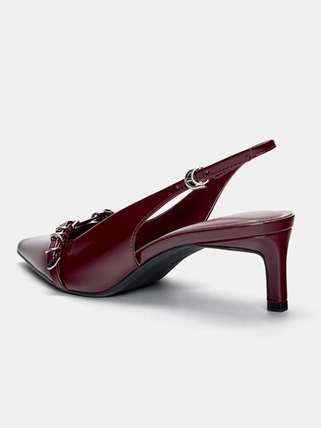Pull&Bear Pumps i röd