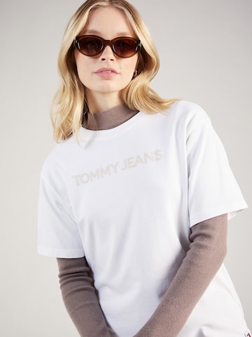 balta Tommy Jeans Marškinėliai 'BOLD CLASSIC'