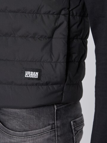 Urban Classics Regular fit Vest in Black