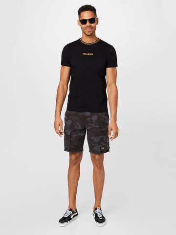 HOLLISTER Regular Shorts in Schwarz