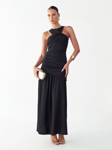 juoda BWLDR Vakarinė suknelė 'KYLE'