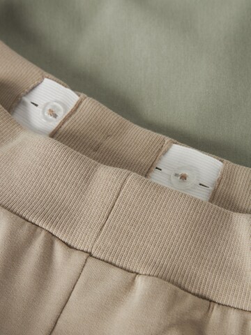 TWO SOON Regular Pants in Beige
