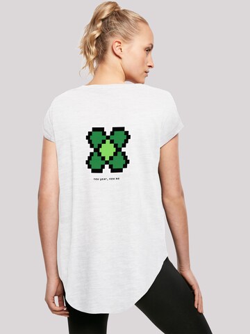 F4NT4STIC Shirt 'Silvester Happy New Year Pixel Kleeblatt' in White