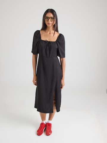 QS Mekko värissä musta: etupuoli