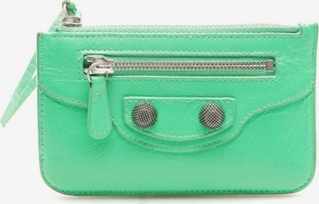 Balenciaga Small Leather Goods in One size in Green: front