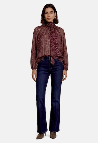 zero Flared Jeans in Blau