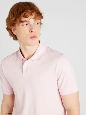 T-Shirt 'Passenger' BOSS Orange en rose