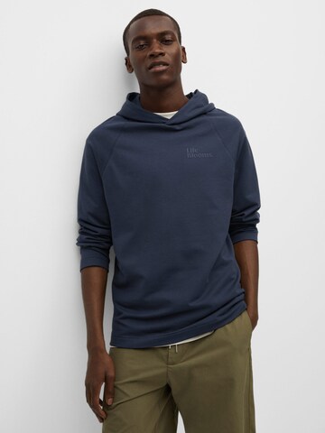 MANGO MAN Sweatshirt 'Harvard' in Blauw: voorkant