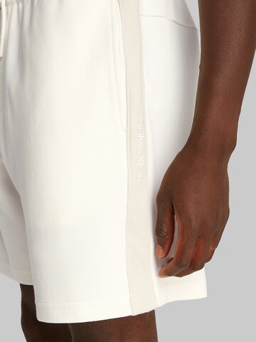 Calvin Klein Jeans Loosefit Byxa i vit