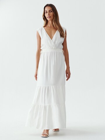 Robe d’été 'ELIZA' The Fated en blanc : devant