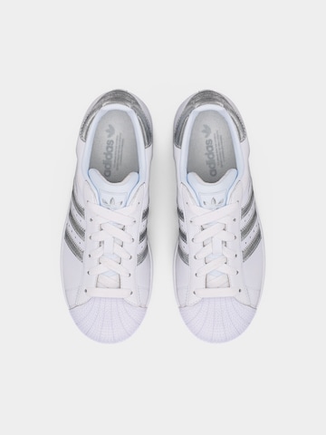 Baskets basses 'Superstar II' ADIDAS ORIGINALS en blanc