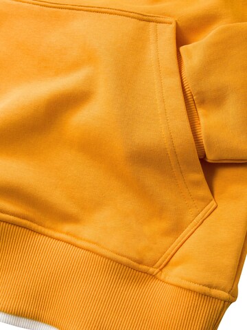 WOTEGA Sweatshirt 'WT Star' in Yellow