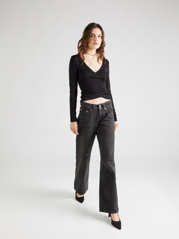 Maglietta 'ORISSY' di PIECES in nero