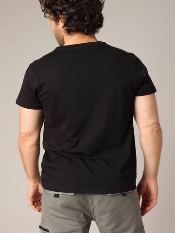 T-Shirt ' PABLO ' Deeluxe en noir
