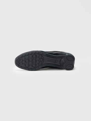 Nike Sportswear Sneaker 'SHOX Z' in Schwarz