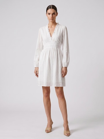 americandreams Kleid 'Umi'‌‌‌‌‌‌‌‌‌‌ in Weiß: Vorderseite