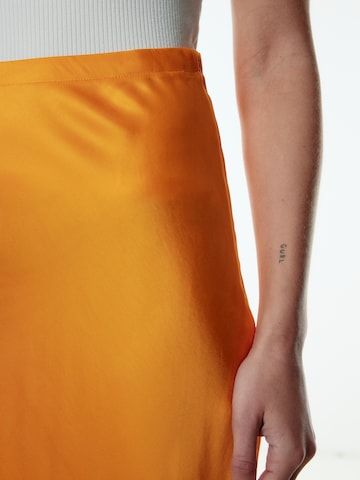 EDITED Skirt in Orange