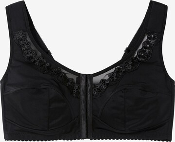 SHEEGO Bra in Black: front