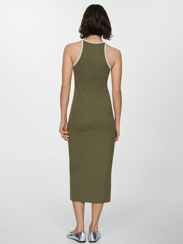 Rochie 'TINI' de la MANGO pe verde