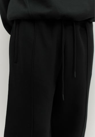 Loosefit Pantalon 'STWD' Pull&Bear en noir