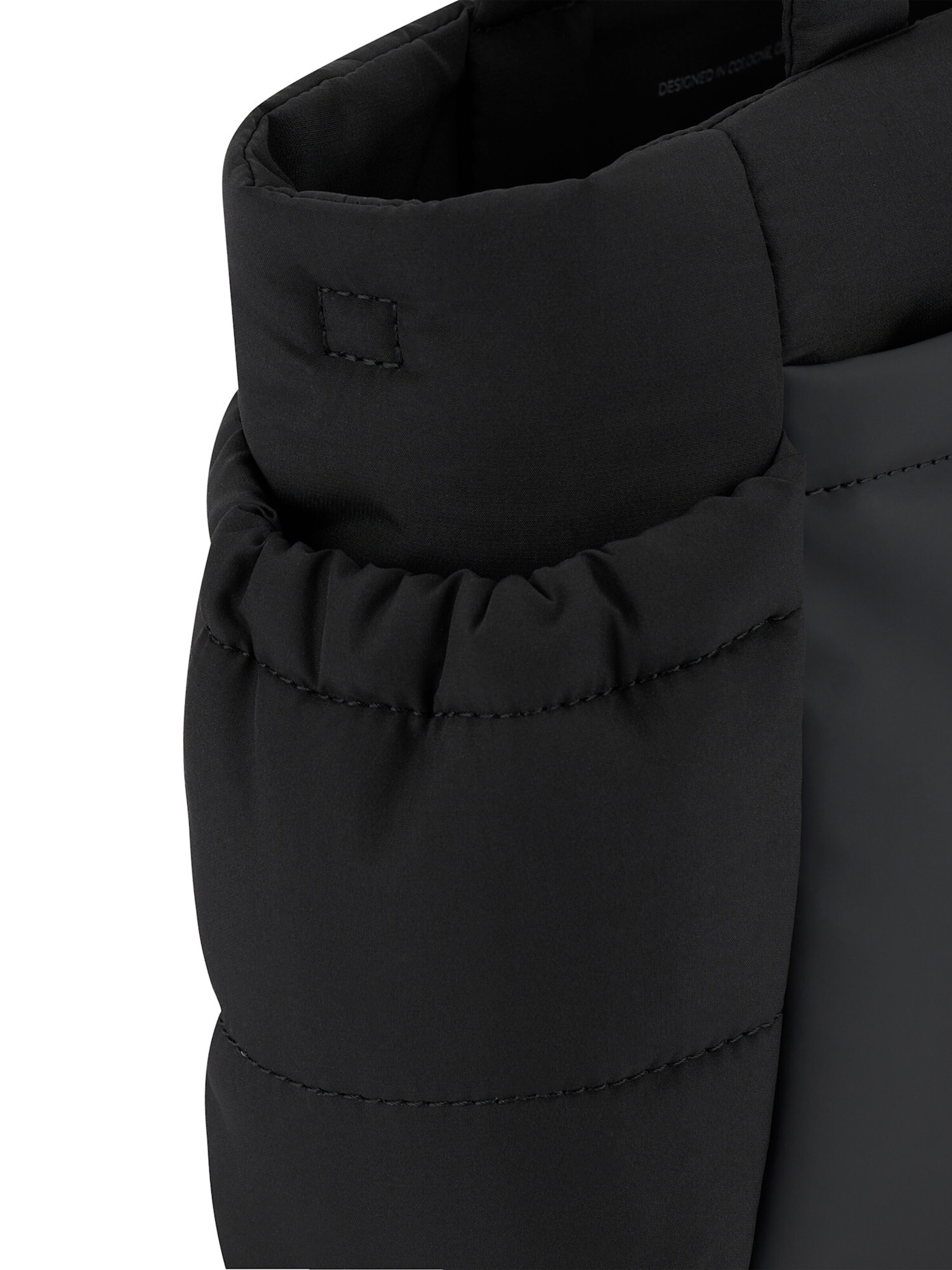 Kapten & Son Handtasche 'Hellvi Cloud Small' in Schwarz