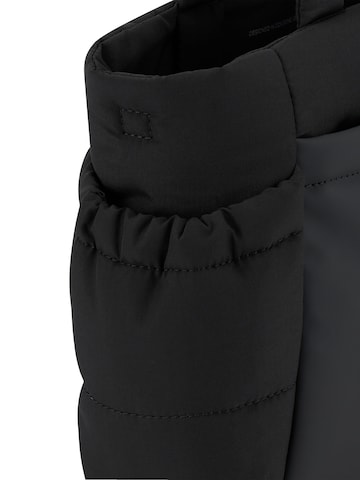 Kapten & Son Handtasche 'Hellvi Cloud Small' in Schwarz