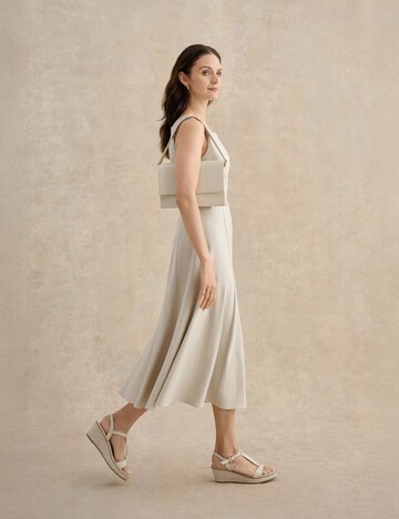Hobbs London Kleid in Beige: Seite