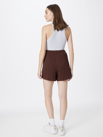 ABOUT YOU Regular Shorts 'Giona' in Braun